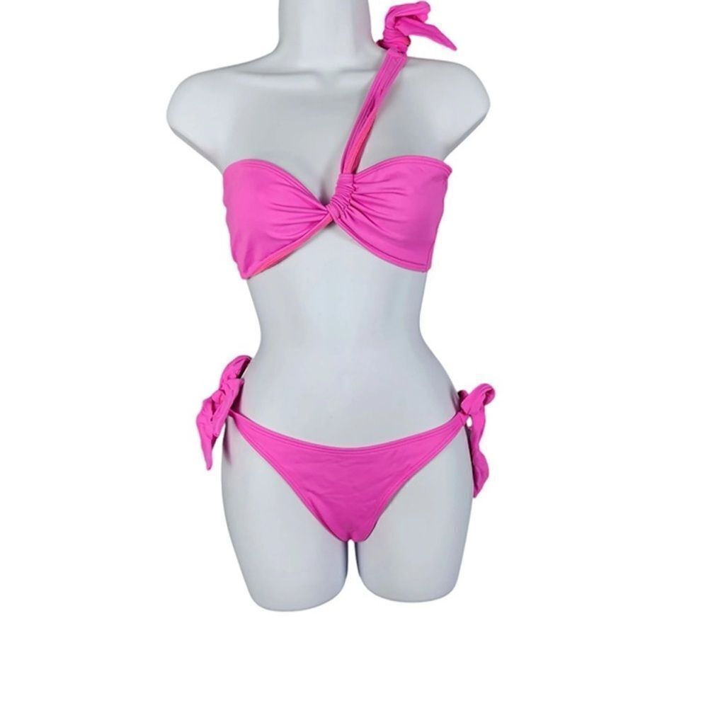 NWT Frederick’s of Hollywood Laguna One Shoulder Bikini size M